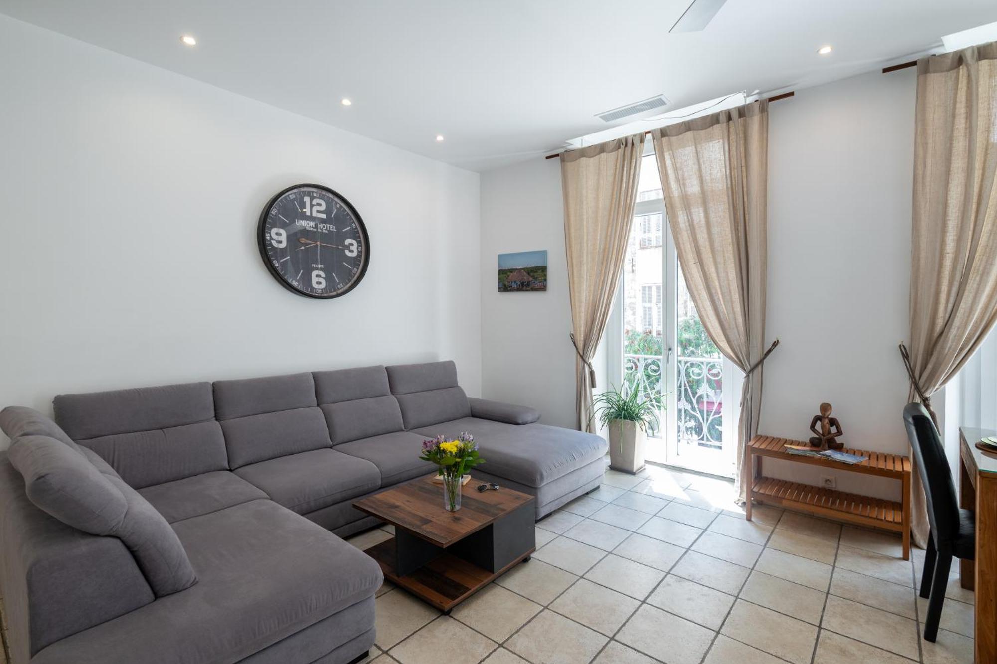 "Le Zen" By Enjoynice, Central Spacious Apartment With Airco, Beach At 10 Min Buitenkant foto