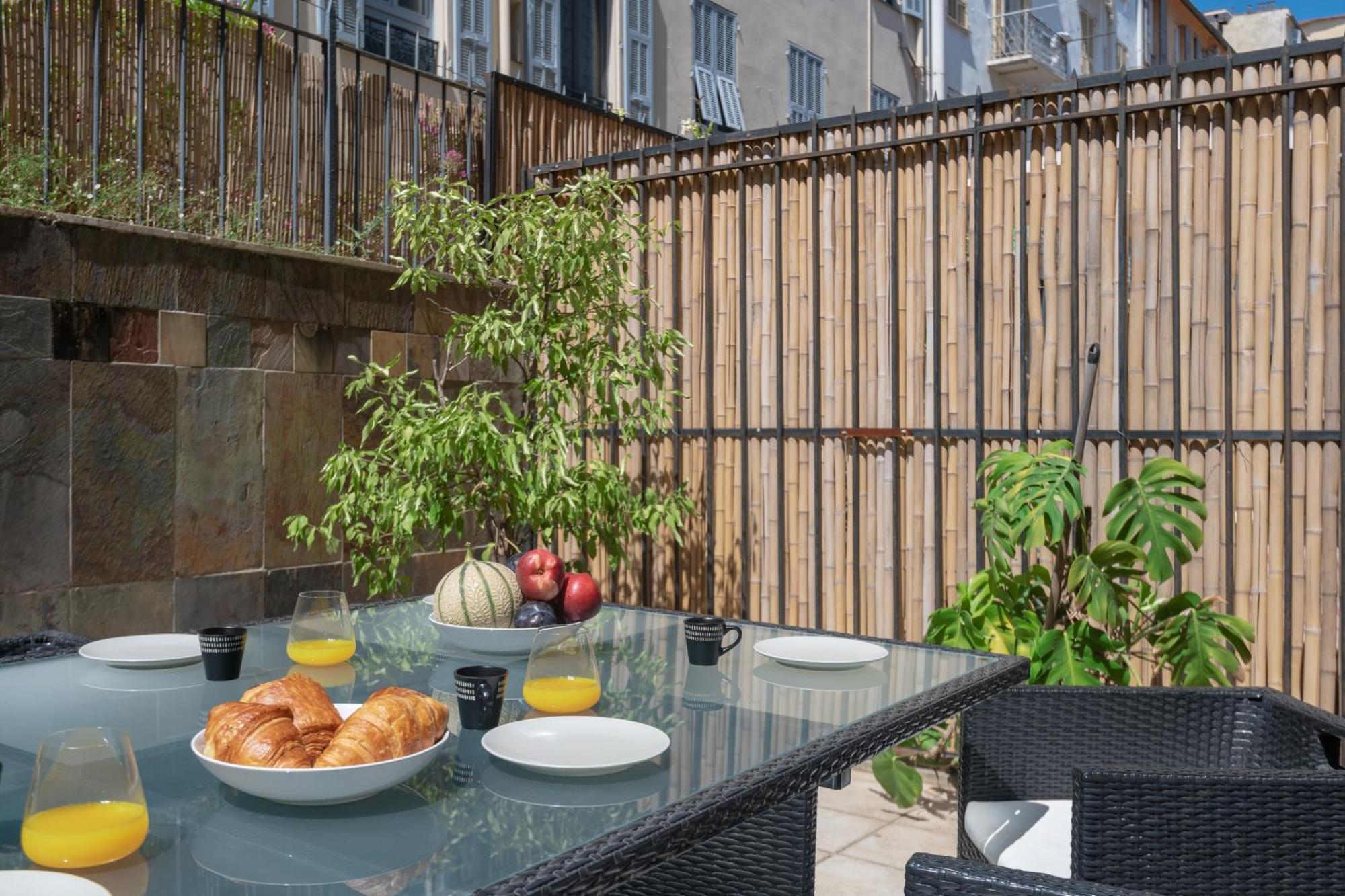 "Le Zen" By Enjoynice, Central Spacious Apartment With Airco, Beach At 10 Min Buitenkant foto